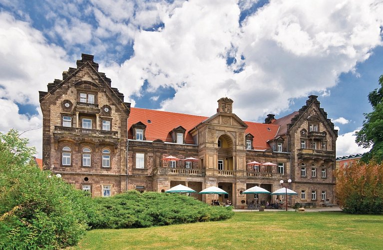 Hotel Himmelsscheibe & Hotel Schloss Nebra
