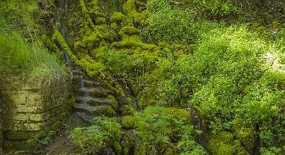 Rundweg zum Wasserfall in Varone