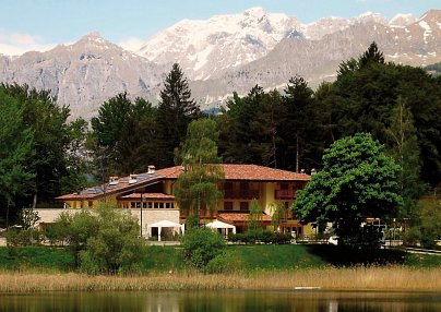 Lake Hotel Lagolo