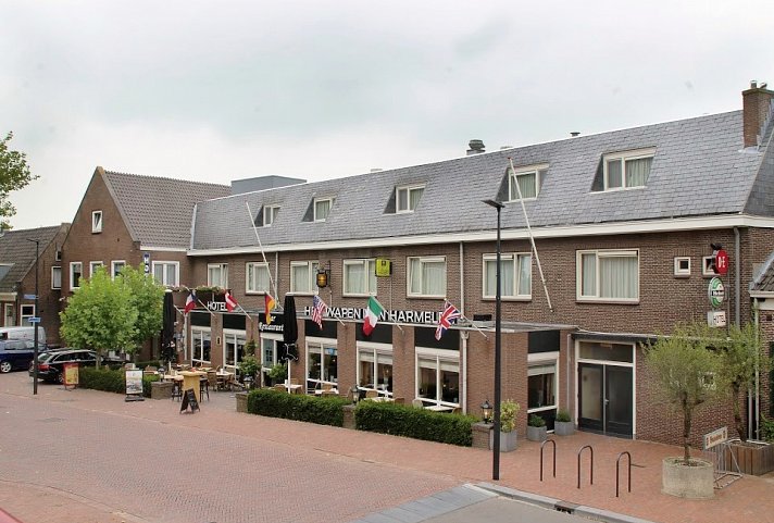 Keukenhof & Hotel Het Wapen van Harmelen - Hotel - Außenansicht