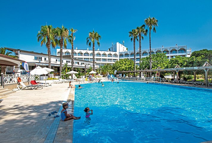 Hotel Serra Park - Hotelpool