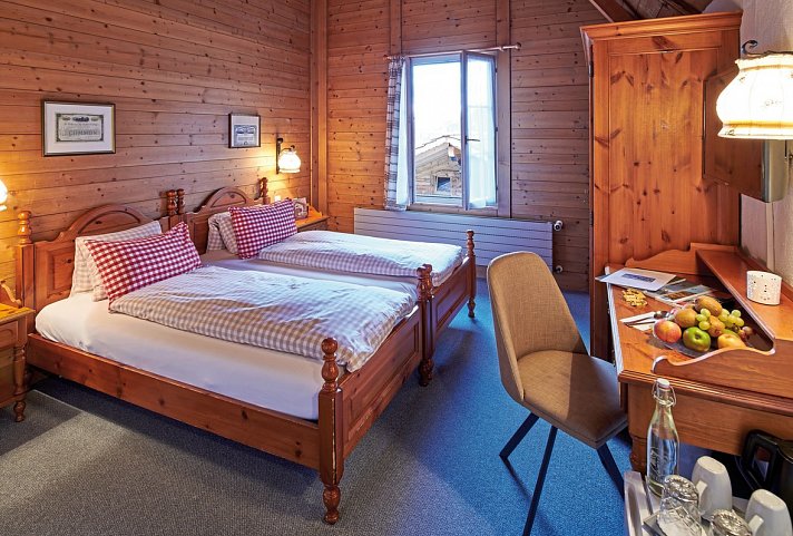 Hotel Bären - Wohnbeispiel Doppelzimmer Superior (Zimmercodierung DS8)