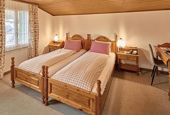 Hotel Bären - Wohnbeispiel Doppelzimmer (Zimmercodierungen DB1 & DB8)