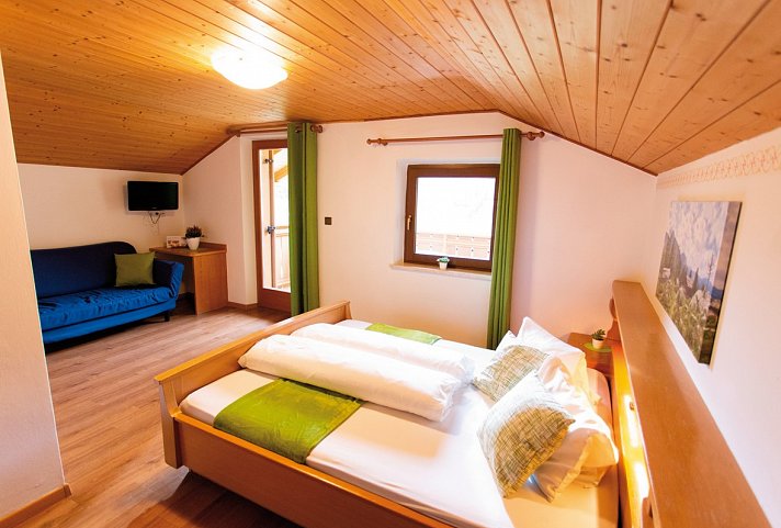 Almhotel Bergerhof - Wohnbeispiel Doppelzimmer Reinswald