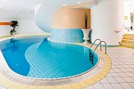 Oliven- und Genusshotel Hirzer