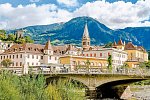 Oliven- und Genusshotel Hirzer