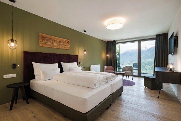 Oliven- und Genusshotel Hirzer