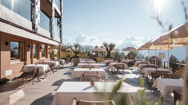 Oliven- und Genusshotel Hirzer