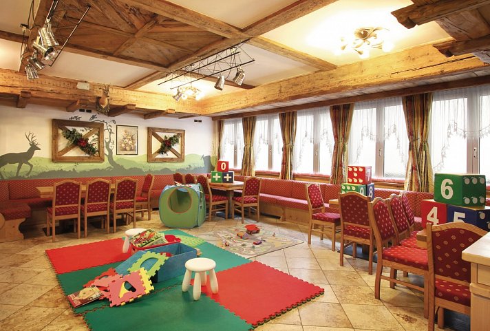 Schloss Hotel & Club Dolomiti