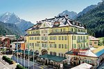 Schloss Hotel & Club Dolomiti