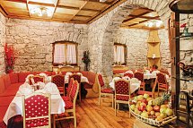 Schloss Hotel & Club Dolomiti