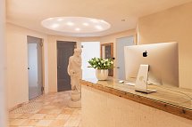 Alpin Royal Wellness Refugium & Resort Hotel - Rezeption Wellnessbereich