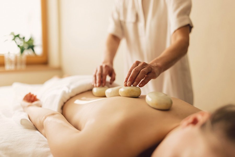 Alpin Royal Wellness Refugium & Resort Hotel - Massage