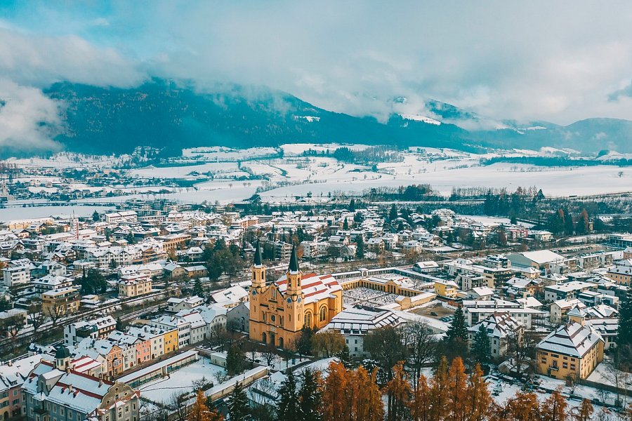 Alpin Royal Wellness Refugium & Resort Hotel - Brunico - Winterpanorama