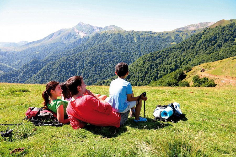 Alpin Royal Wellness Refugium & Resort Hotel - Auszeit mit Bergpanorama