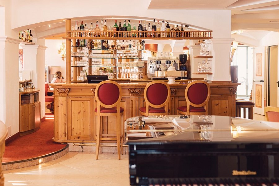 Alpin Royal Wellness Refugium & Resort Hotel - Bar