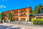 Lake Hotel Lagolo