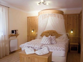 Lake Hotel Lagolo - Wohnbeispiel Doppelzimmer Superior (Zimmercodierung DS1)