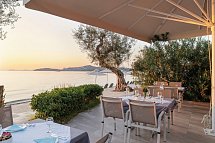 Baden auf Korfu + Kreuzfahrt Adria - Terrasse