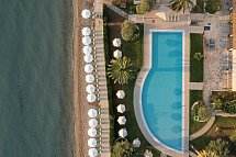 Baden auf Korfu + Kreuzfahrt Adria - Poolansicht von oben