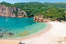 Korfu Standortrundreise - Strand von Palaiokastritsa