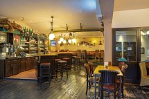 ACHAT Hotel Monschau - Bar mit Sitzgelegenheiten