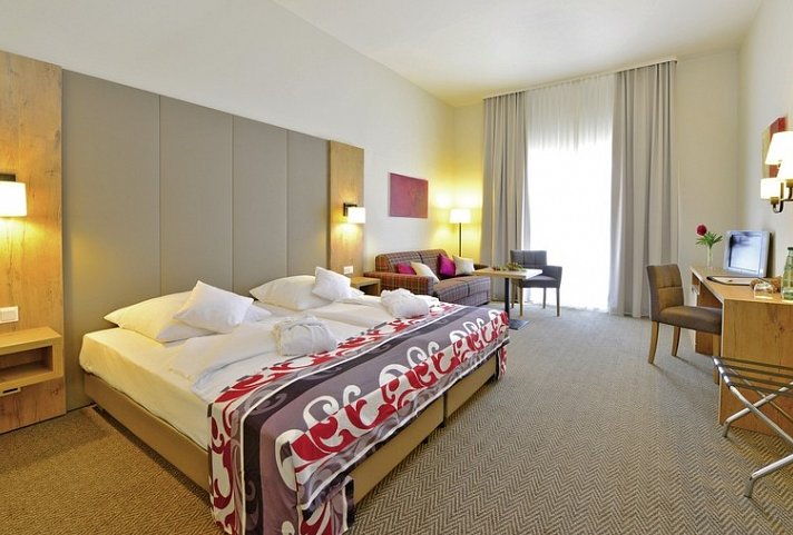 Santé Royale Hotel- und Gesundheitsresort Wolkenstein-Warmbad - Wohnbeispiel Doppelzimmer Standart (Zimmercodierung DB1)