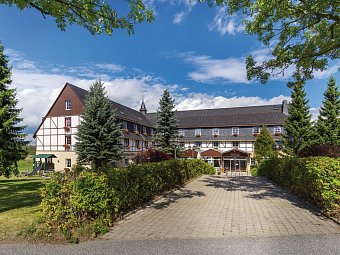 Panorama Berghotel Wettiner Höhe - Panorama Berghotel Wettiner Höhe