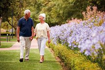 Santé Royale Hotel- und Gesundheitsresort Bad Langensalza - Spaziergang im Garten