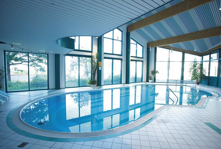 Werrapark Resort Hotel Heubacher Höhe - Innenpool