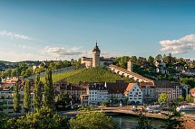 Bodensee-Radtour ab/bis Friedrichshafen - Panoramablick auf die Altstadt von Schaffhausen und die Festung Munot