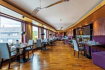 Natur-, Sport- & Wellnesshotel Freund - Restaurant Ausblick