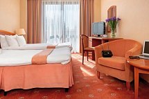 Villa Hoff Wellness & Spa - Wohnbeispiel Doppelzimmer Attic (Zimmercodierung DB8)