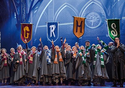 J.K. Rowlings Harry Potter und das verwunschene Kind & NH Hamburg Horner Rennbahn