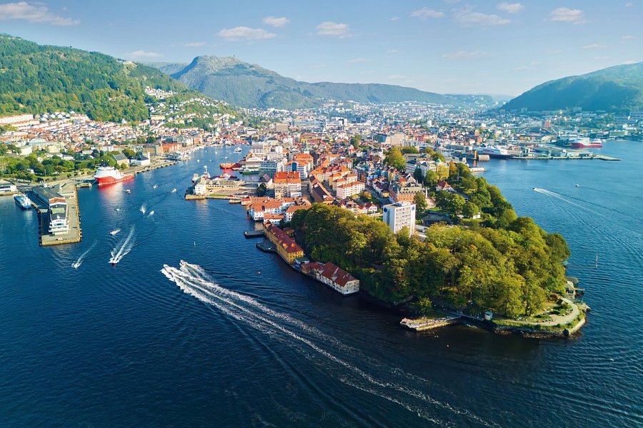 Kreuzfahrt Nordkap inkl. Bahn - Bergen