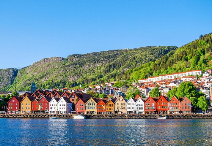 Kreuzfahrt Nordkap inkl. Bahn - Bergen