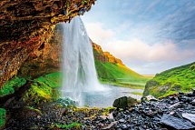 Kreuzfahrt Island & Schottland inkl. Parkplatz - Seljalandfoss