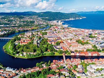 Kreuzfahrt Nordkap inkl. Bahn - Trondheim