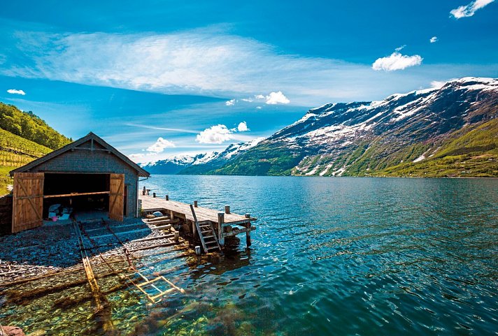 Kreuzfahrt Norwegen inkl. Parkplatz - Fjord in Norwegen