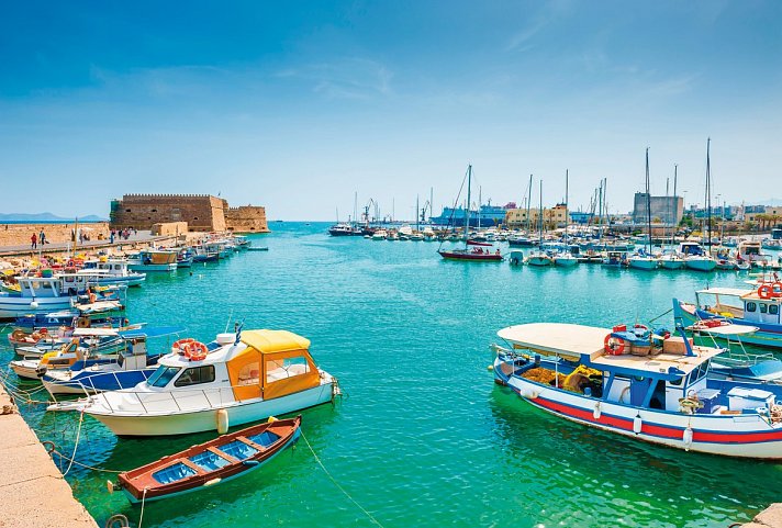 Aphrodite Beach Club - Hafen von Heraklion