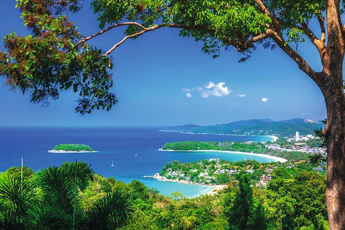 Horizon Karon Beach Resort & Spa
