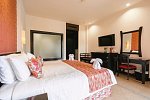 Horizon Karon Beach Resort & Spa