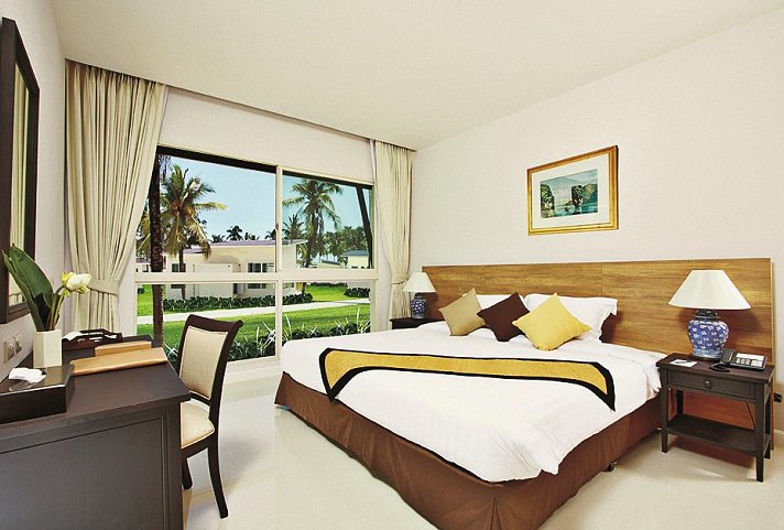 Kantary Beach Villas & Suites
