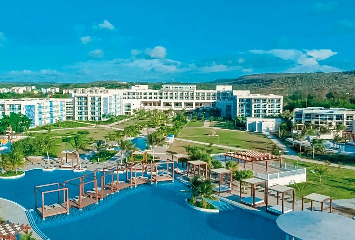 Hotel Gran Muthu Almirante Beach