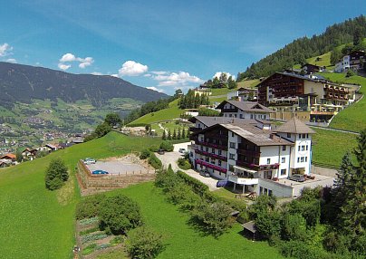 Hotel Alpenfriede Jerzens