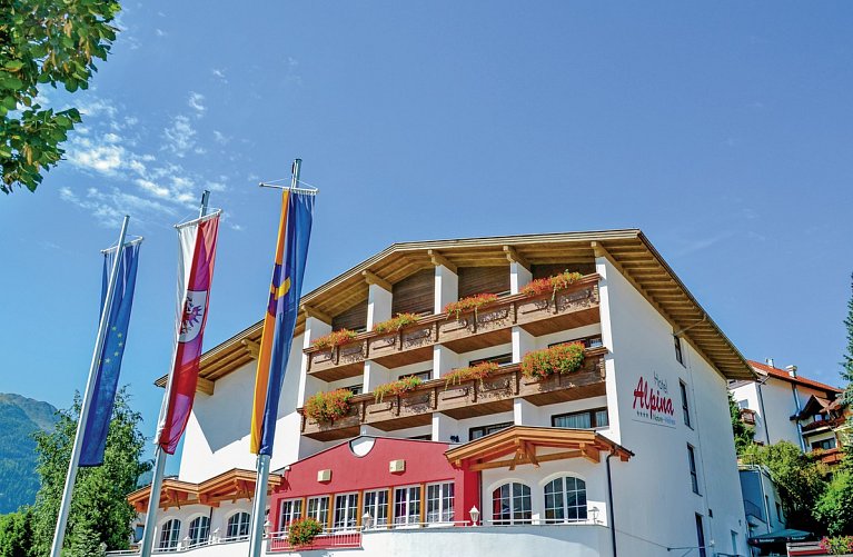 Hotel Alpina Resort