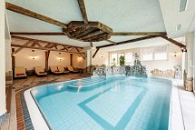 Hotel Alpenkönigin - Innenpool