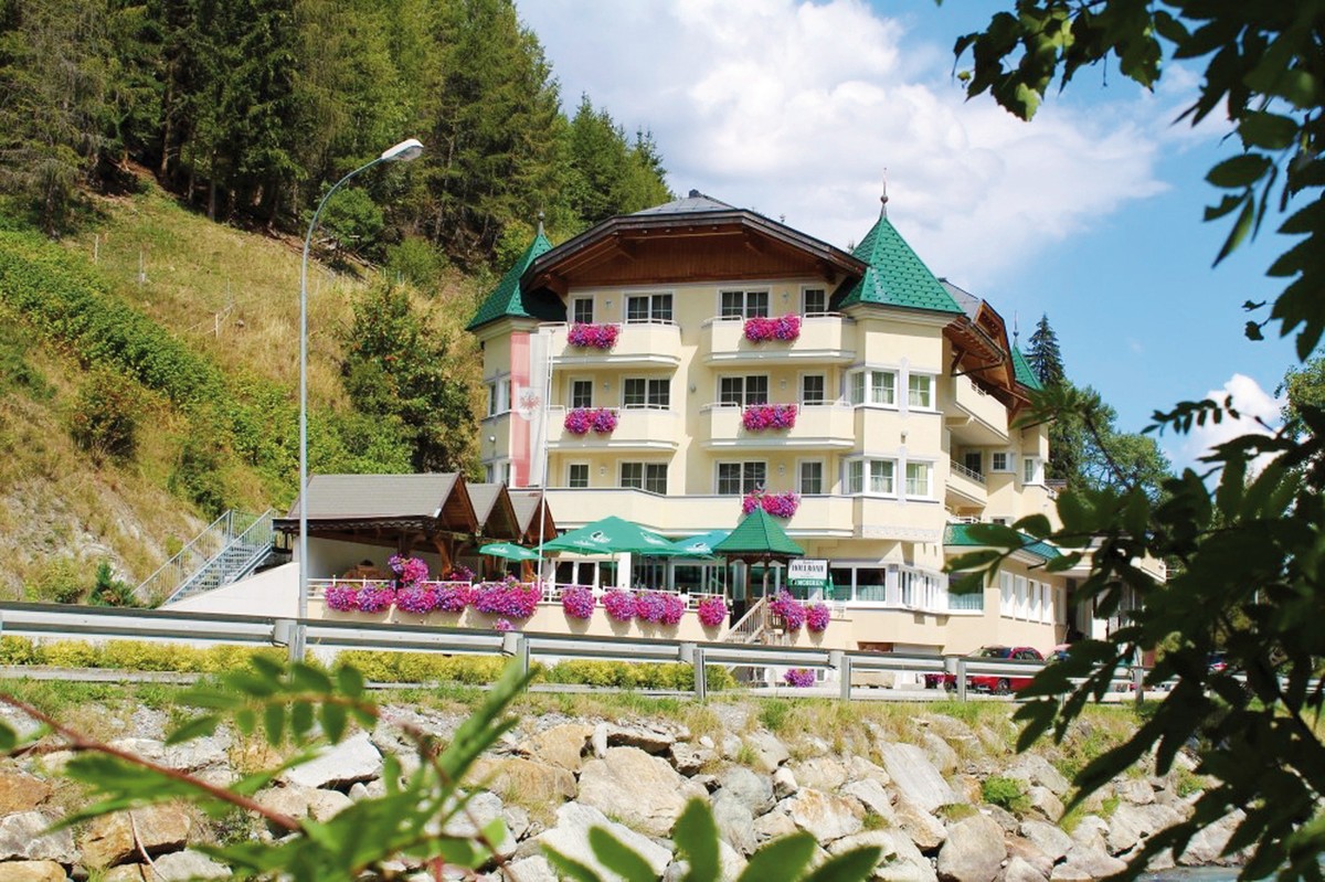 Hotel Höllroah