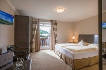 Sporthotel Austria - Wohnbeispiel Doppelzimmer Balkon (Zimmercodierung DB9)