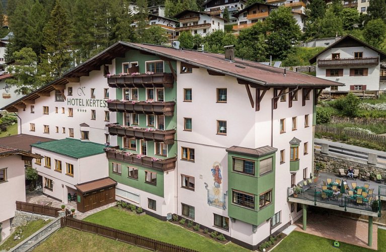 Hotel Kertess